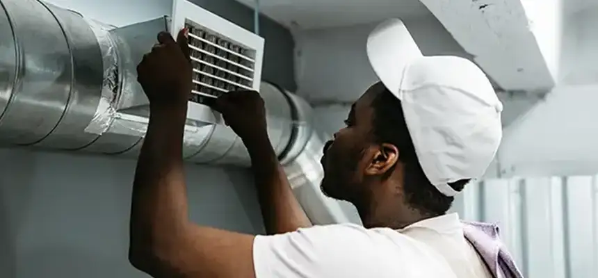 Our Licensed And Insured Cleaners in Normal, IL