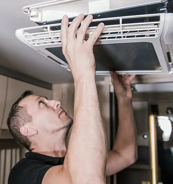  Professional Licensed And Insured Cleaners in Normal, IL